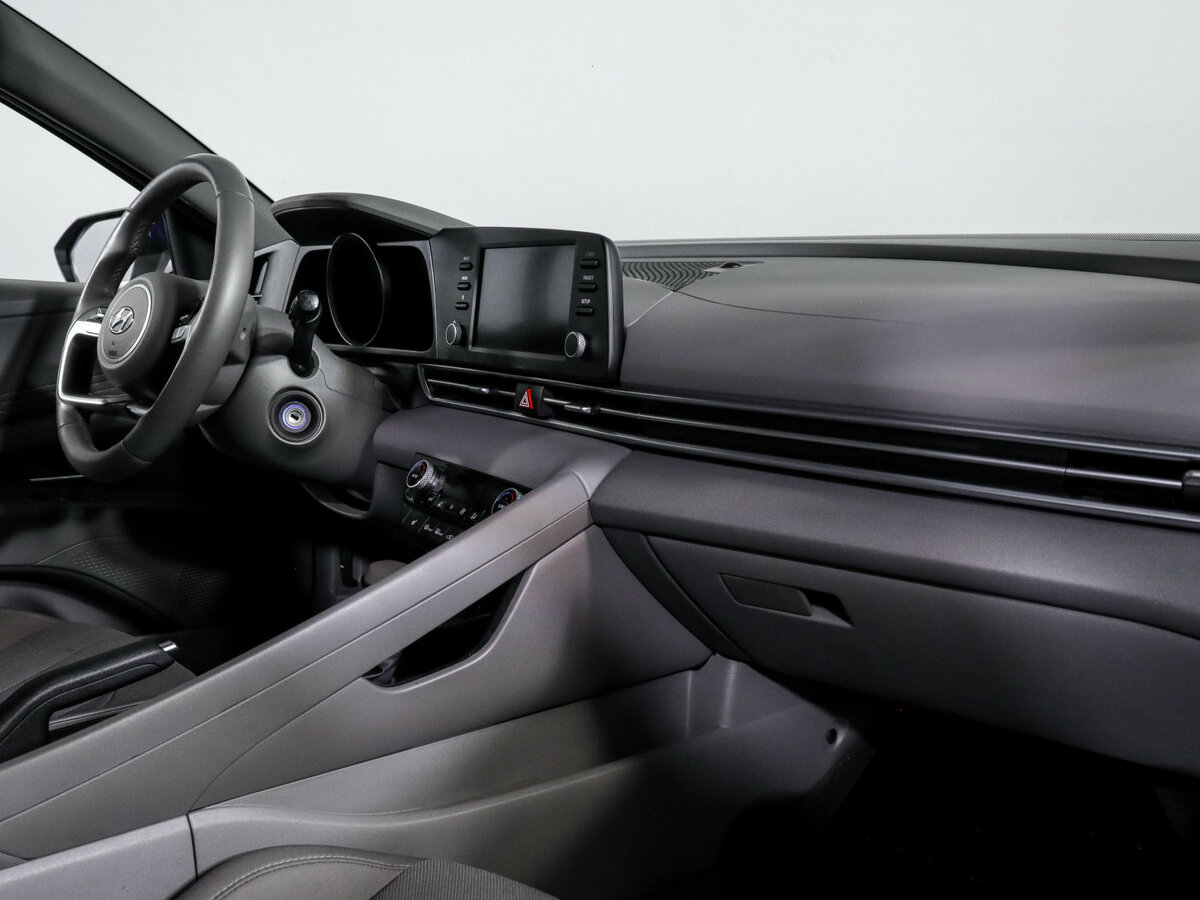 Hyundai Elantra б/у, 2021, Автоматическая. Фото: #6