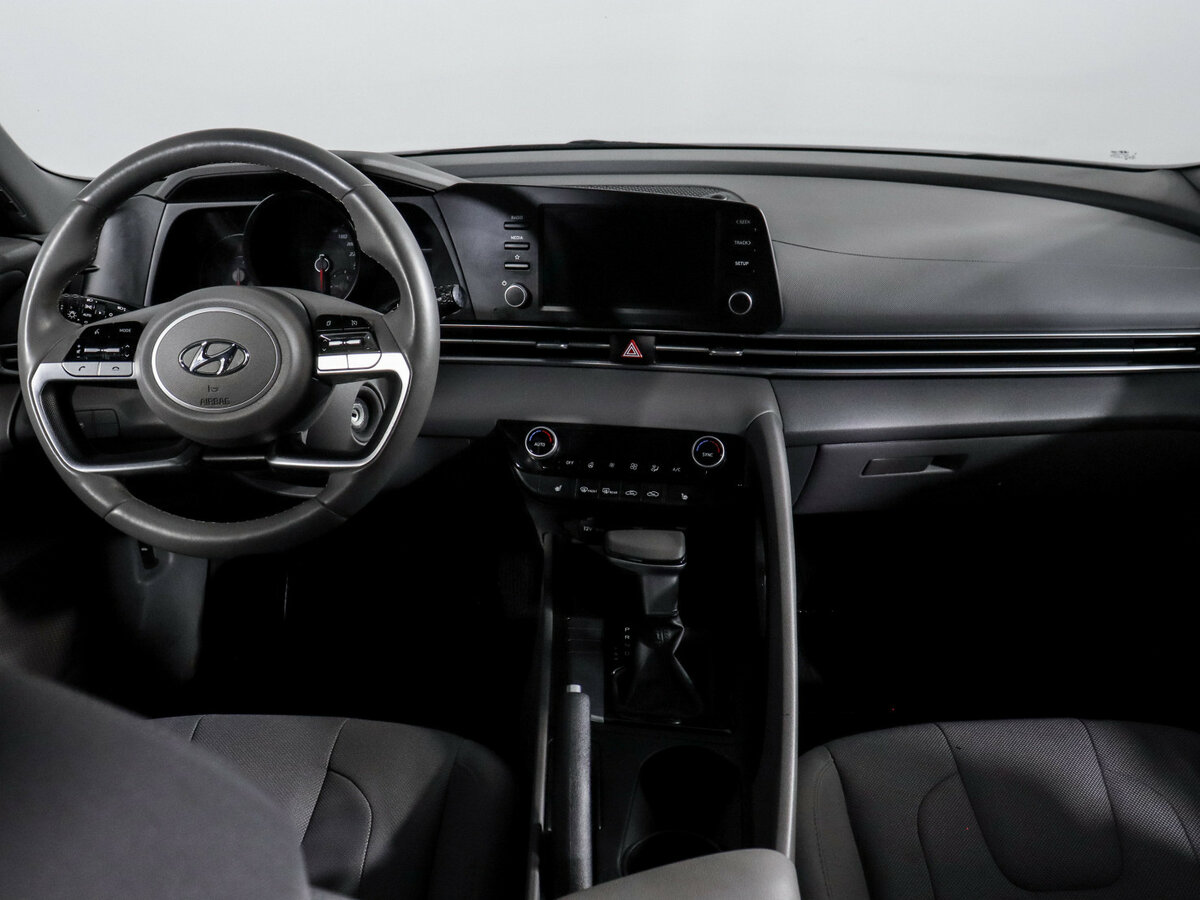 Hyundai Elantra б/у, 2021, Автоматическая. Фото: #9
