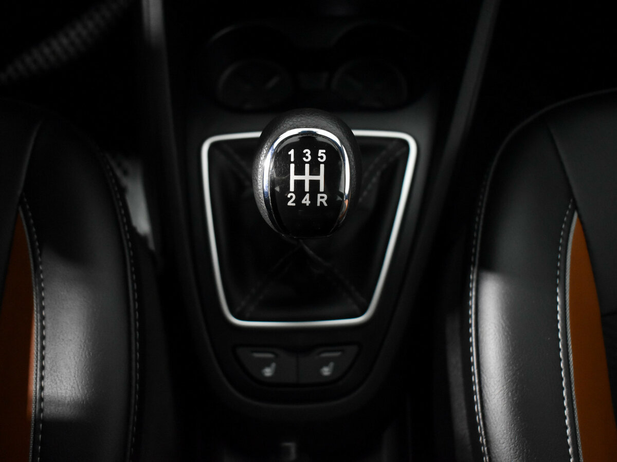 Lada (ВАЗ) Vesta б/у, 2023, Механическая. Фото: #9