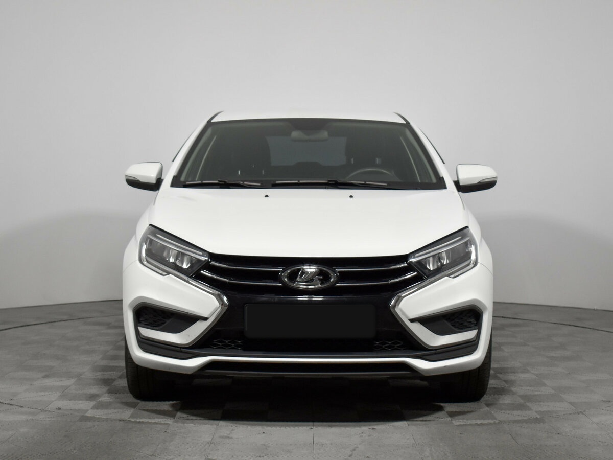 Lada (ВАЗ) Vesta б/у, 2023, Механическая. Фото: #1