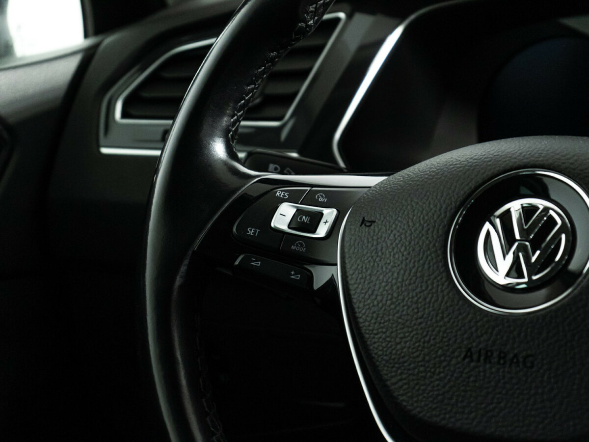 Volkswagen Tiguan б/у, 2018, Роботизированная. Фото: #16