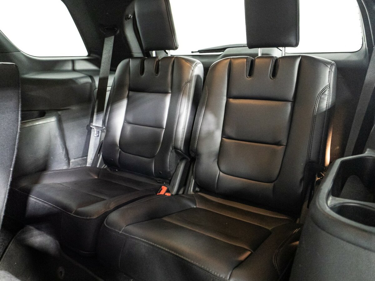 Ford Explorer б/у, 2019, Автоматическая. Фото: #19