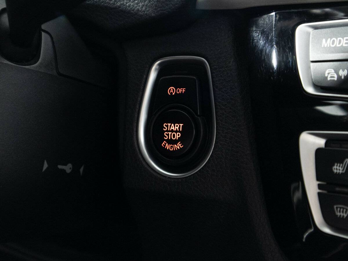 BMW 3 серии б/у, 2017, Автоматическая. Фото: #13