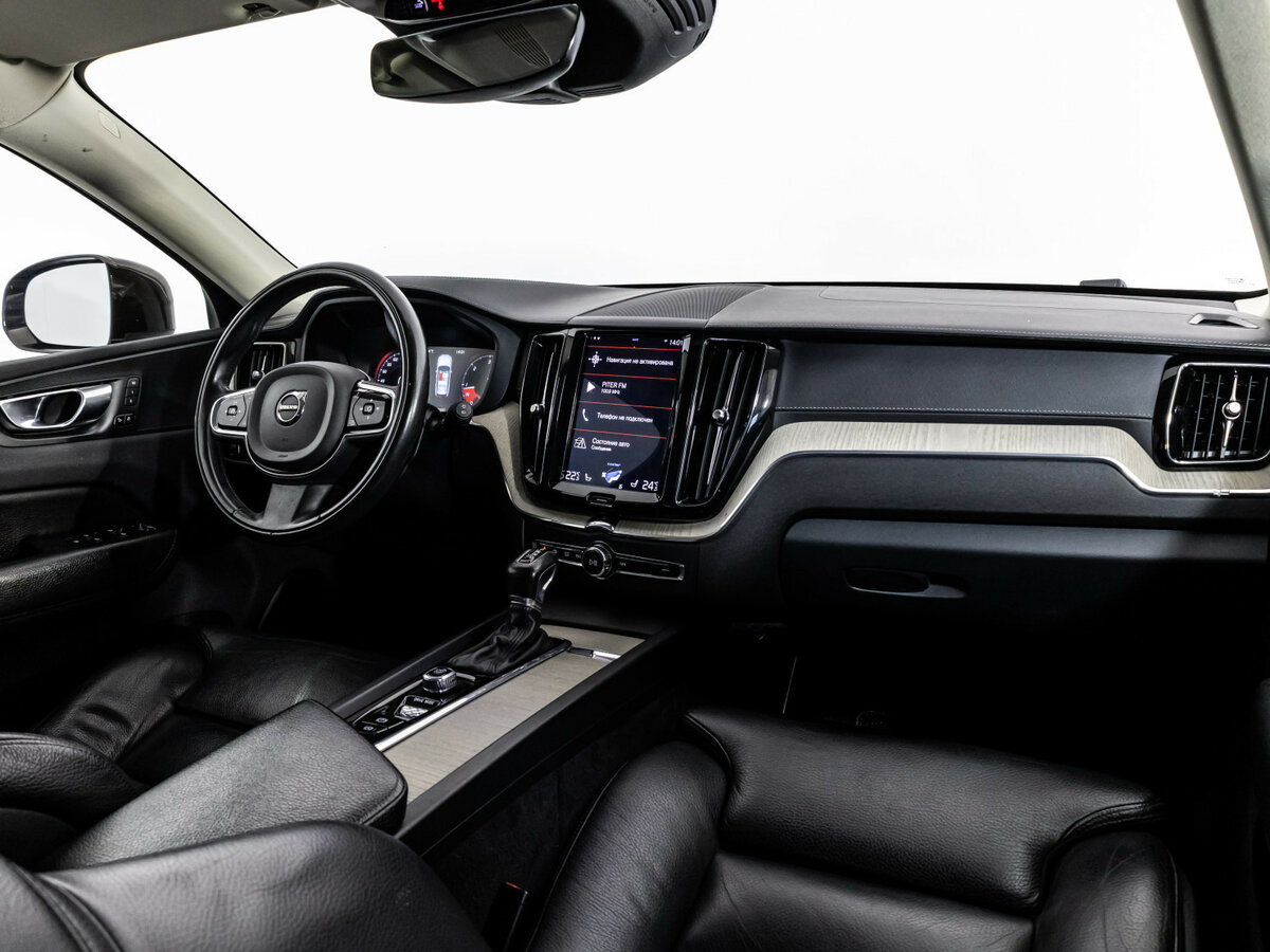 Volvo XC60 б/у, 2019, Автоматическая. Фото: #6