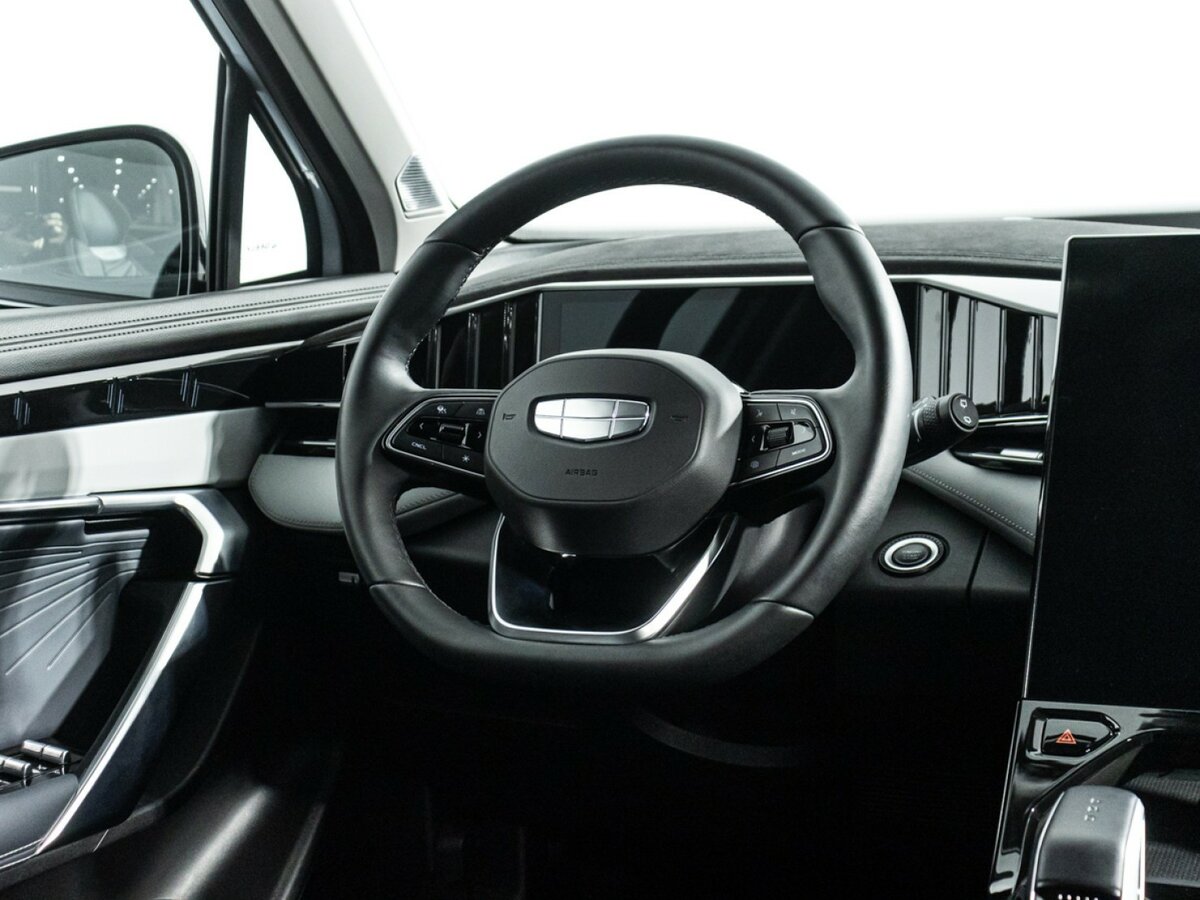 Geely Atlas б/у, 2024, Автоматическая. Фото: #19
