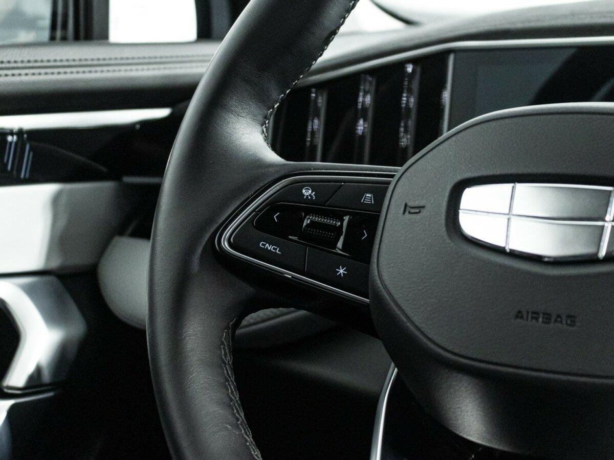 Geely Atlas б/у, 2024, Автоматическая. Фото: #20