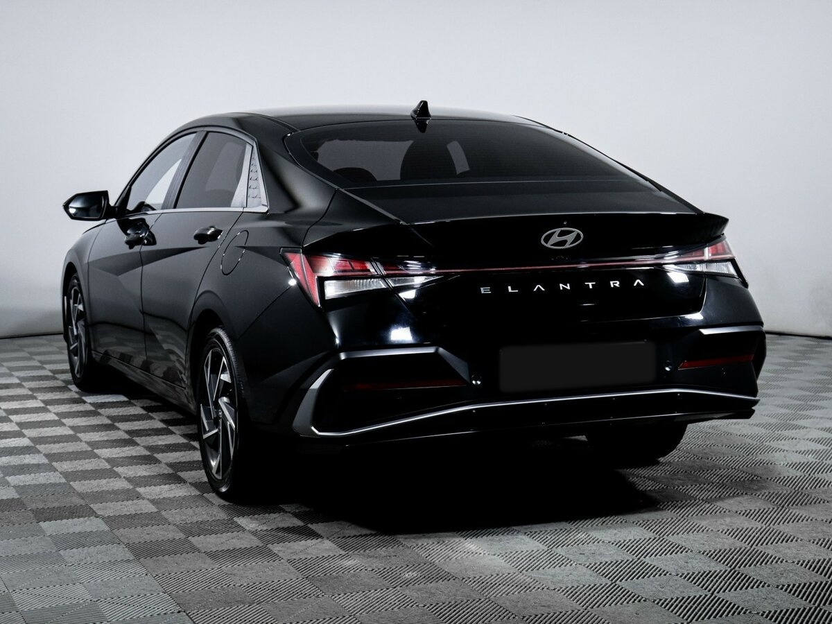 Hyundai Elantra б/у, 2023, Вариатор. Фото: #5