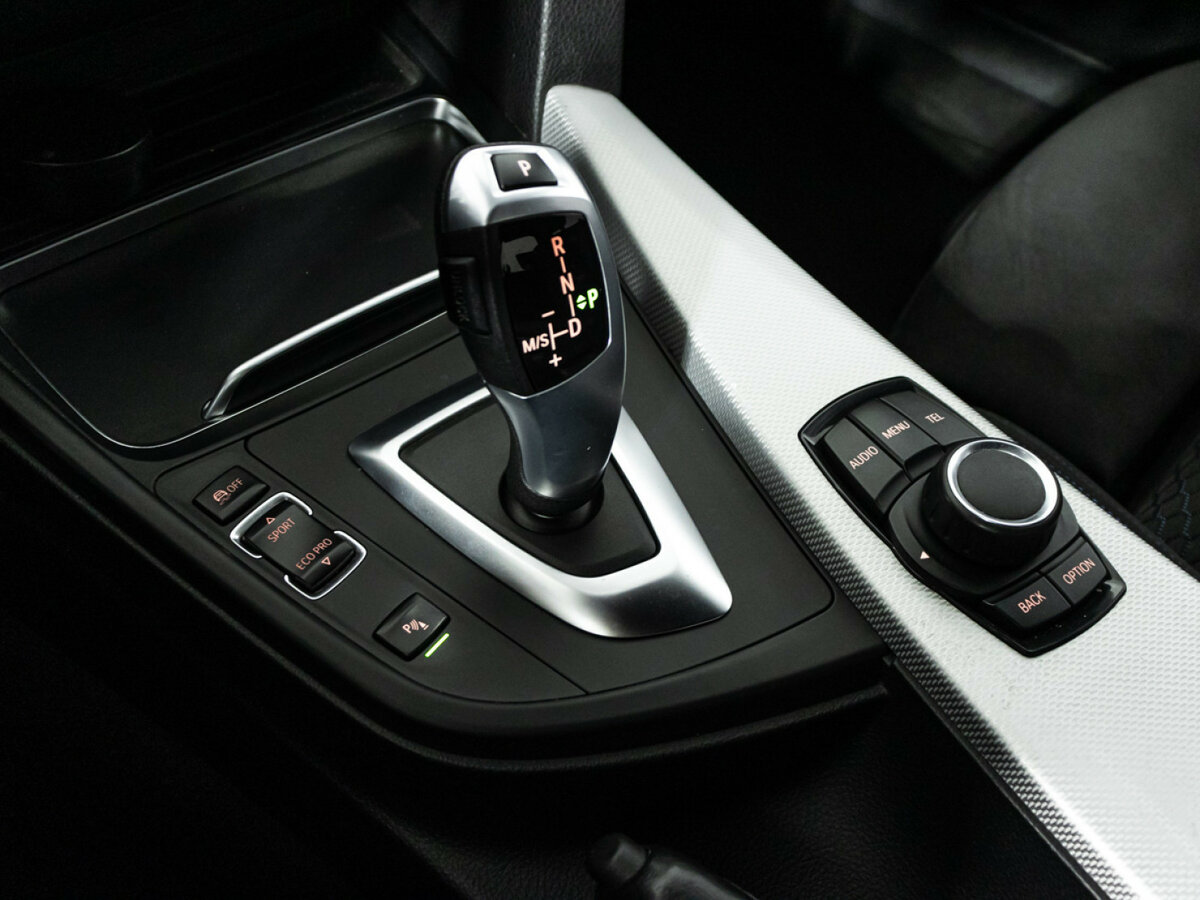 BMW 3 серии б/у, 2017, Автоматическая. Фото: #18