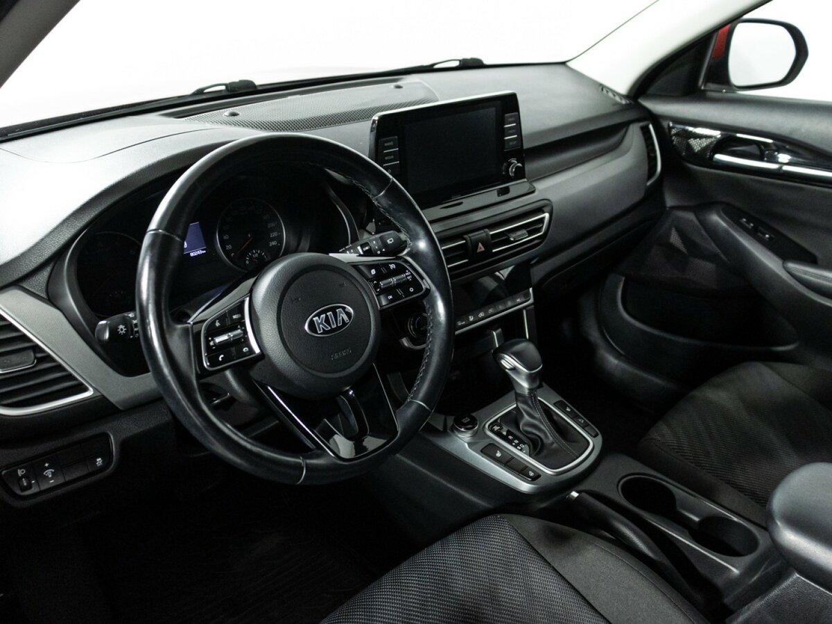 Kia Seltos б/у, 2021, Автоматическая. Фото: #10