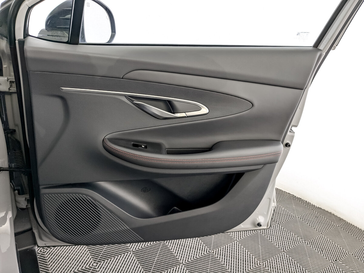 Changan UNI-T б/у, 2024, Роботизированная. Фото: #25