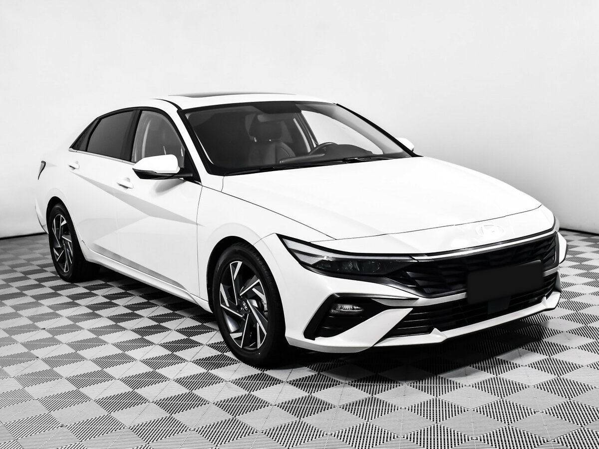 Hyundai Elantra б/у, 2023, Вариатор. Фото: #2