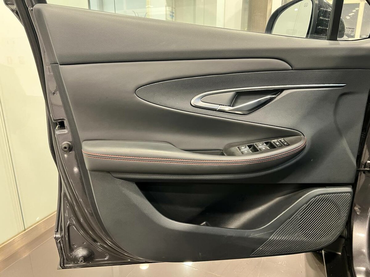 Changan UNI-T б/у, 2023, Роботизированная. Фото: #10