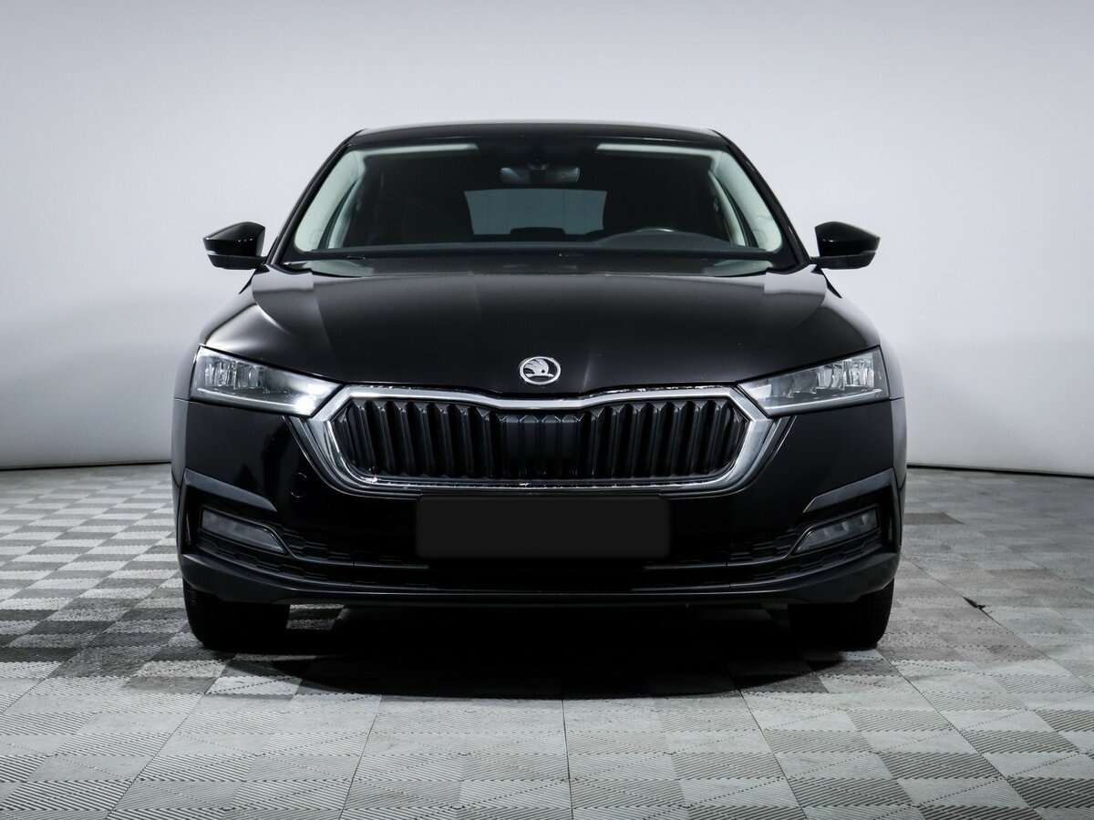 Skoda Octavia б/у, 2020, Автоматическая. Фото: #1