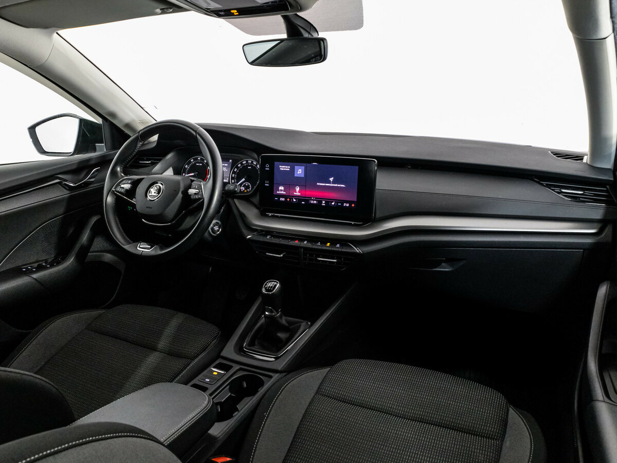 Skoda Octavia б/у, 2021, Механическая. Фото: #6