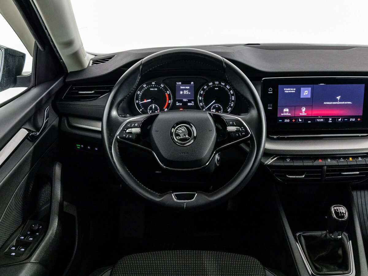 Skoda Octavia б/у, 2021, Механическая. Фото: #8