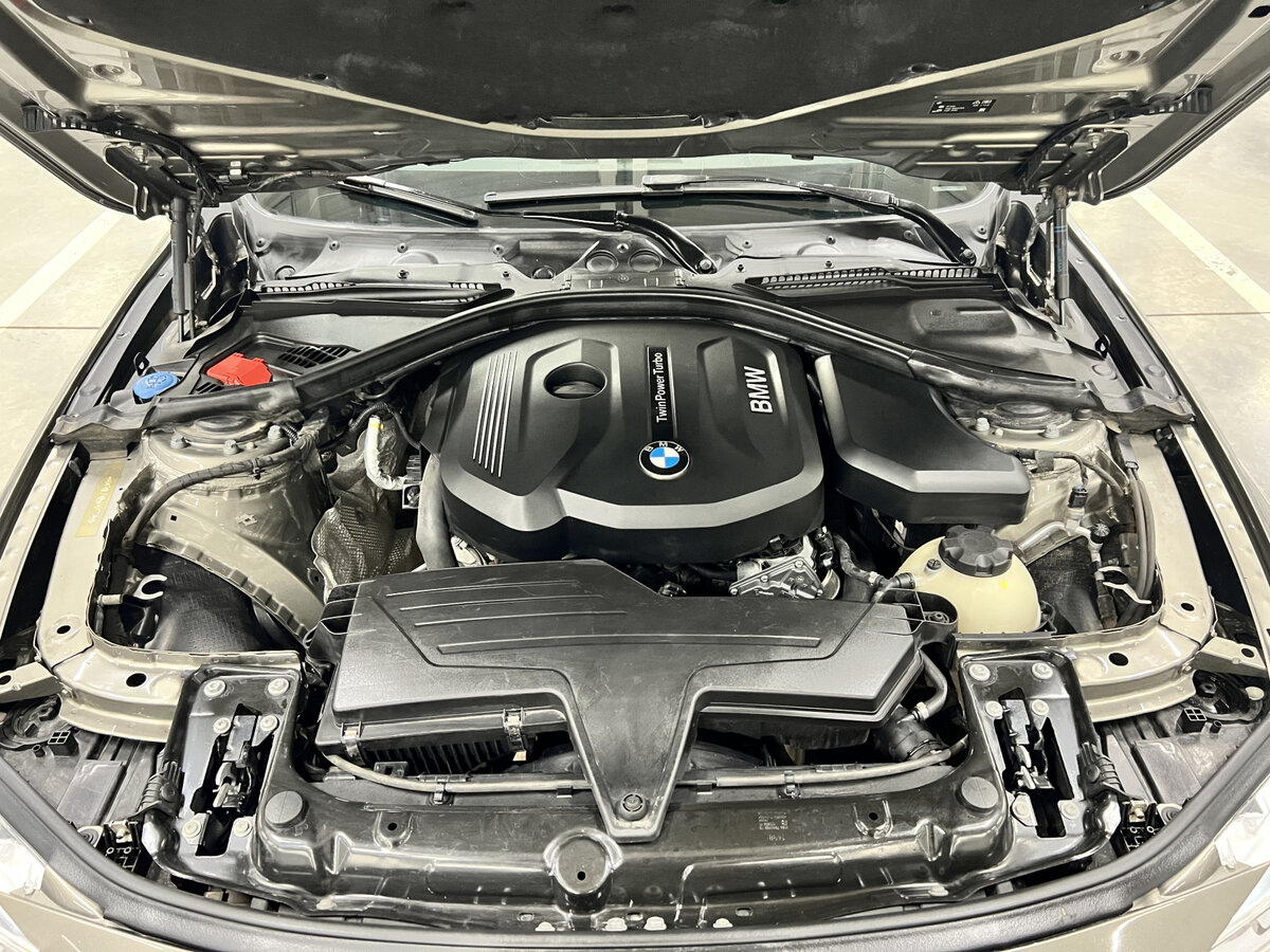 BMW 3 серии б/у, 2018, Автоматическая. Фото: #8