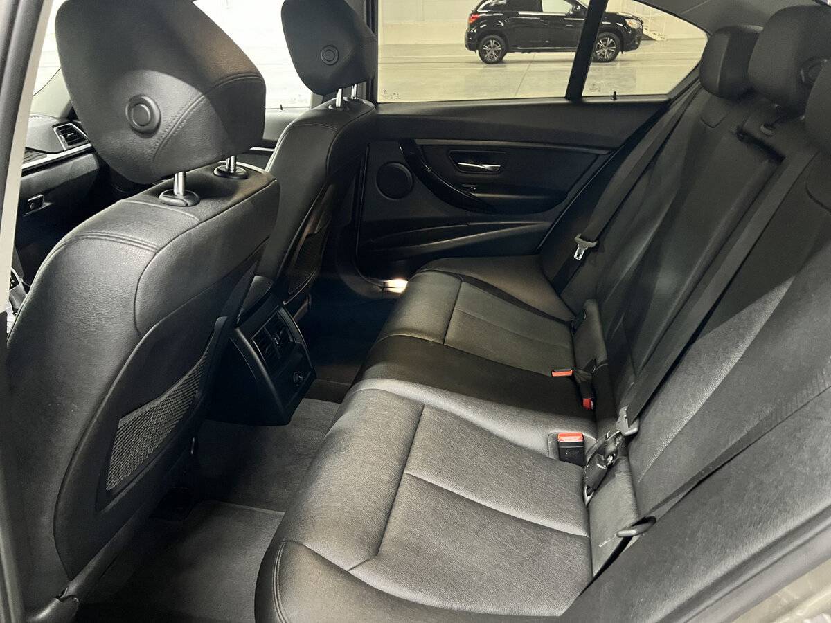 BMW 3 серии б/у, 2018, Автоматическая. Фото: #11