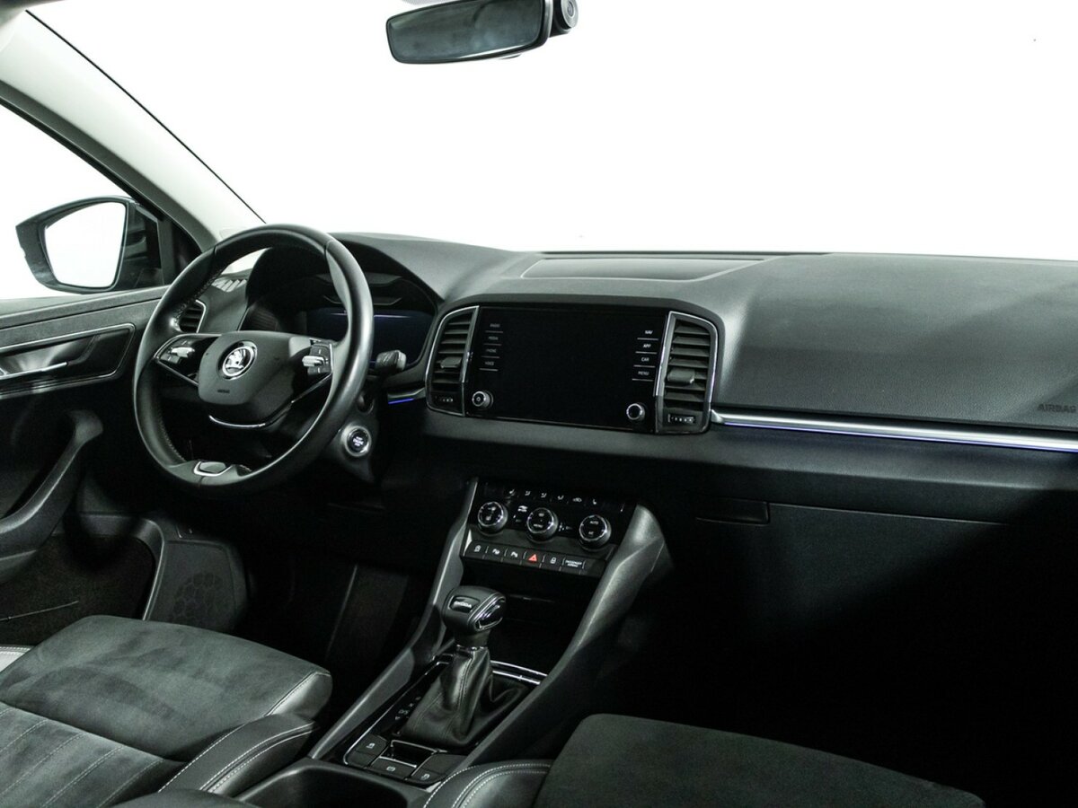 Skoda Karoq б/у, 2021, Автоматическая. Фото: #6