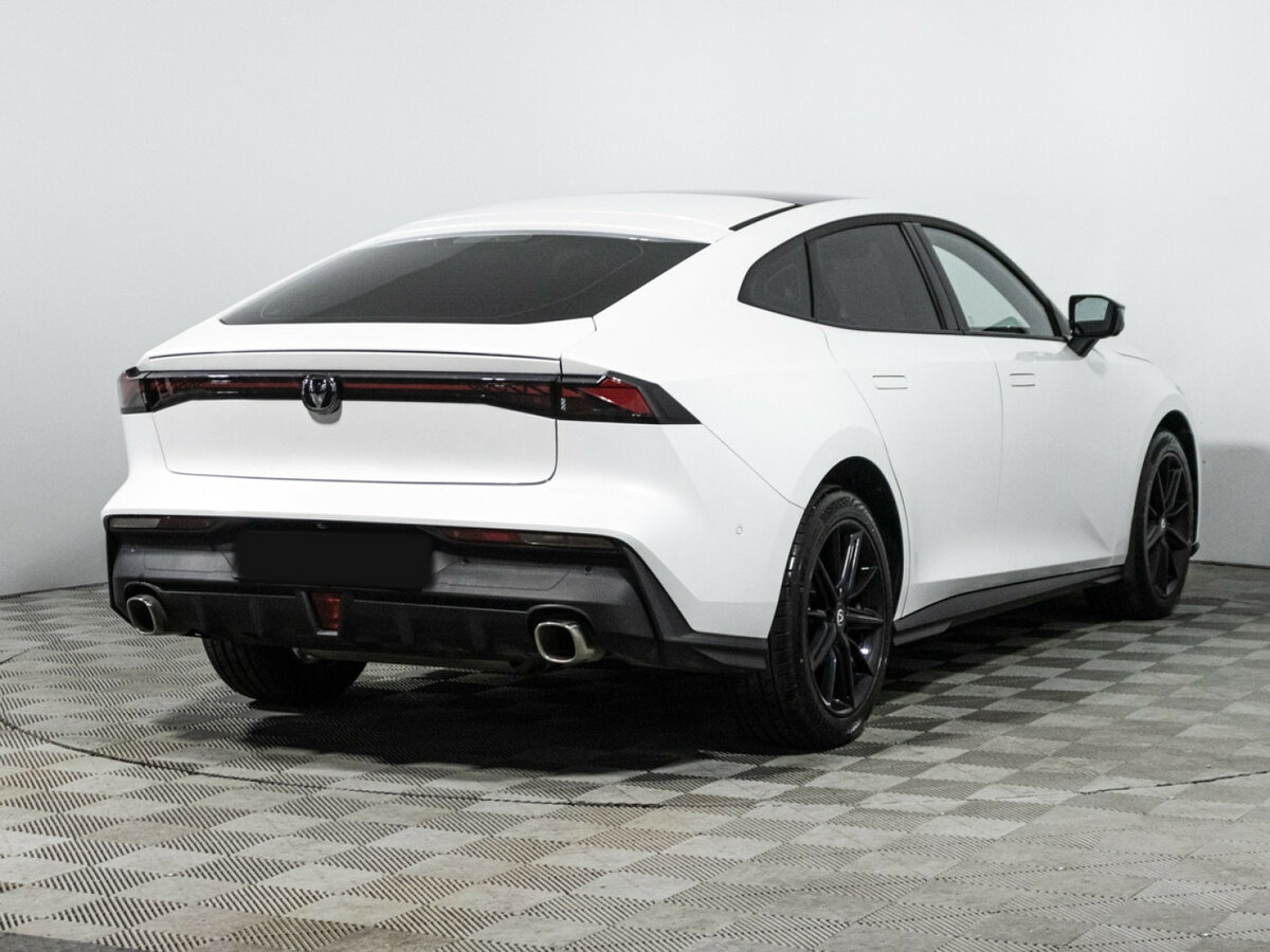 Changan UNI-V б/у, 2023, Роботизированная. Фото: #4