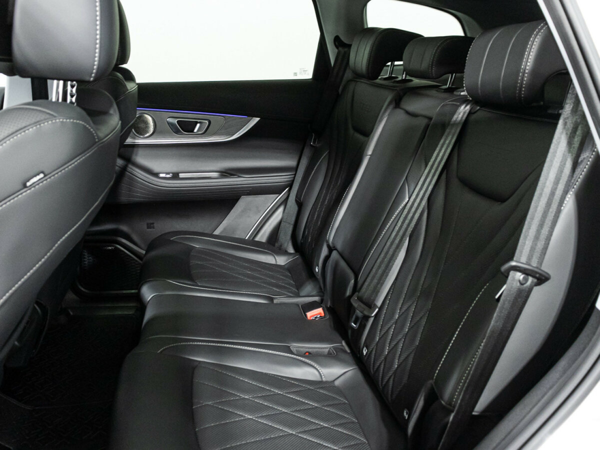 Chery Tiggo 8 Pro Max б/у, 2024, Роботизированная. Фото: #9