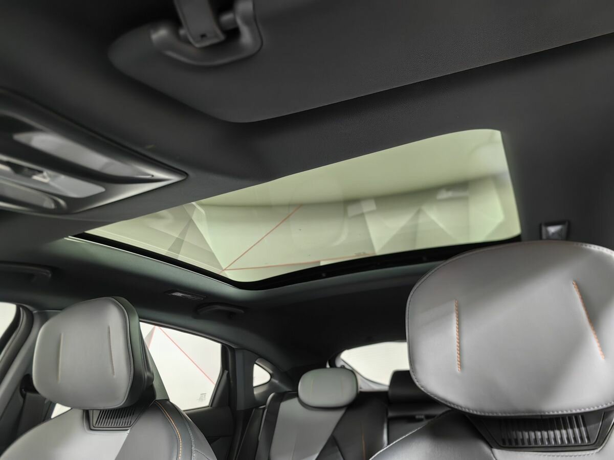 Changan UNI-V б/у, 2023, Роботизированная. Фото: #20