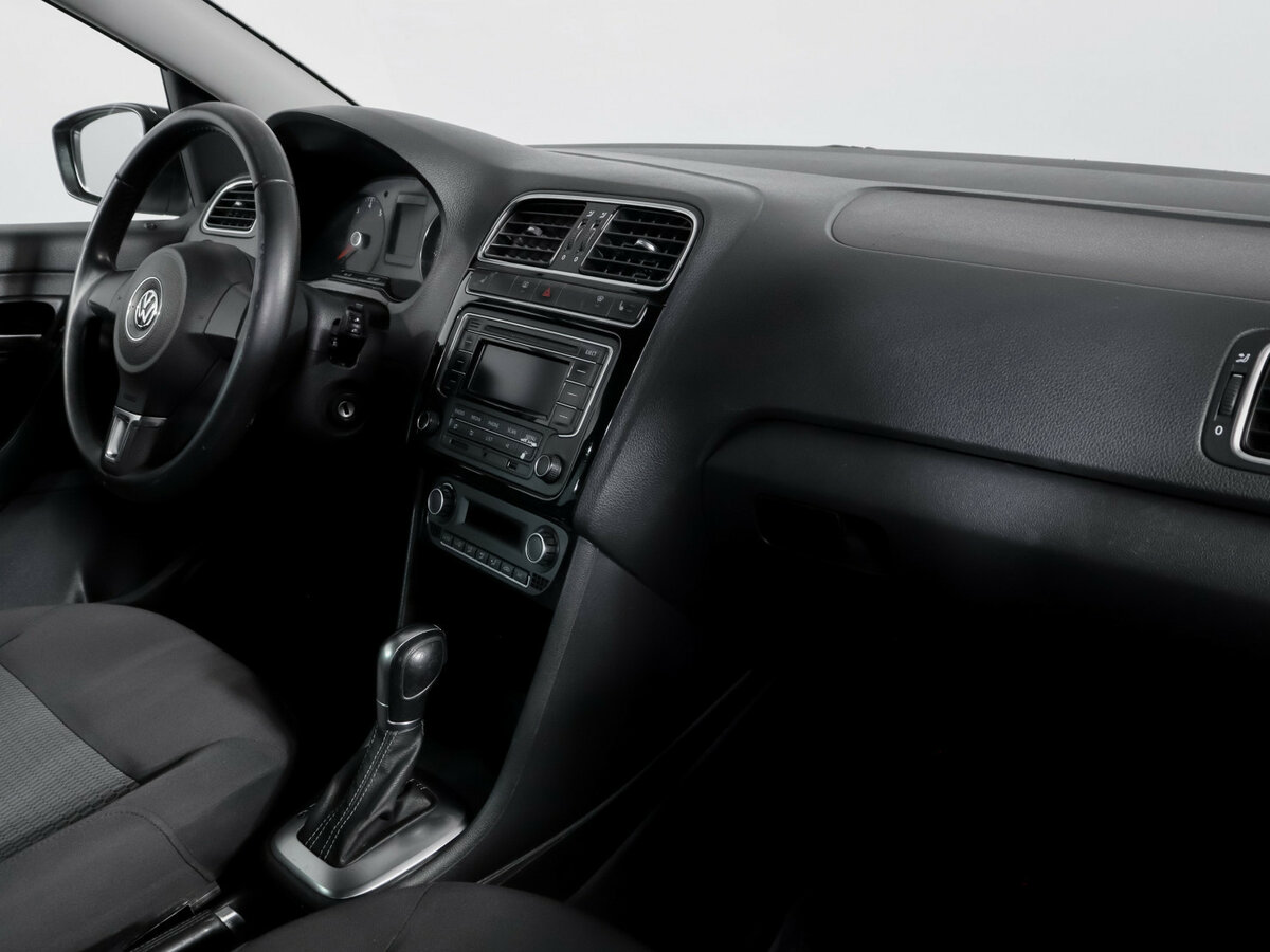 Volkswagen Polo б/у, 2014, Автоматическая. Фото: #6