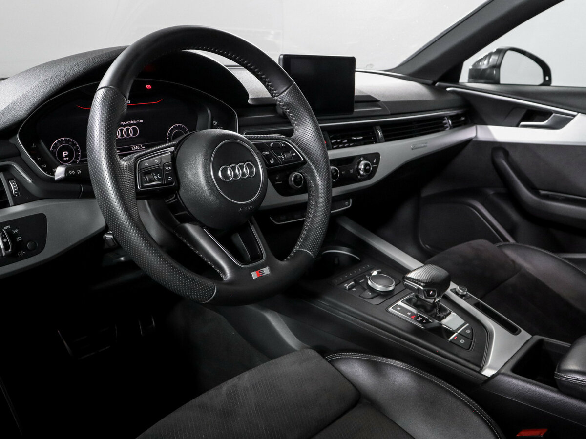 Audi A4 б/у, 2017, Роботизированная. Фото: #13