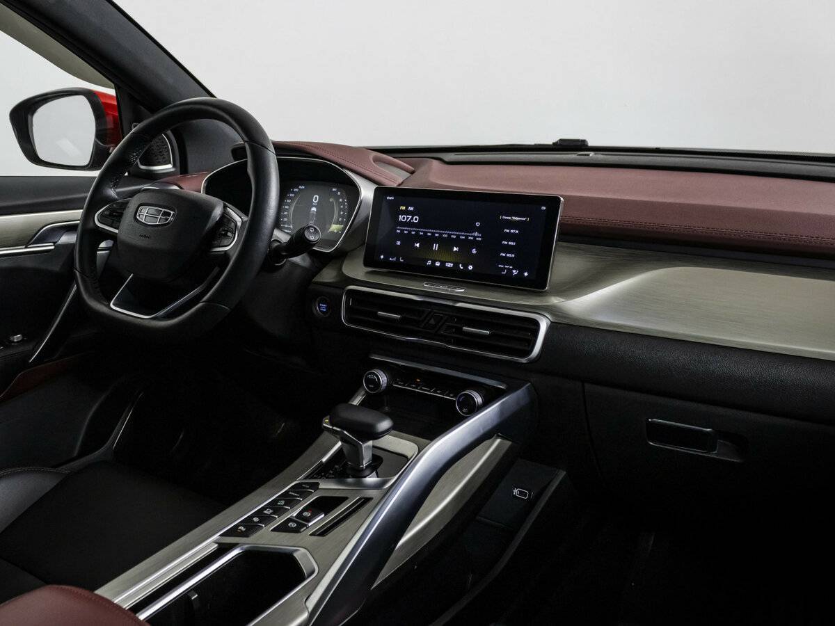 Geely Coolray б/у, 2022, Роботизированная. Фото: #7