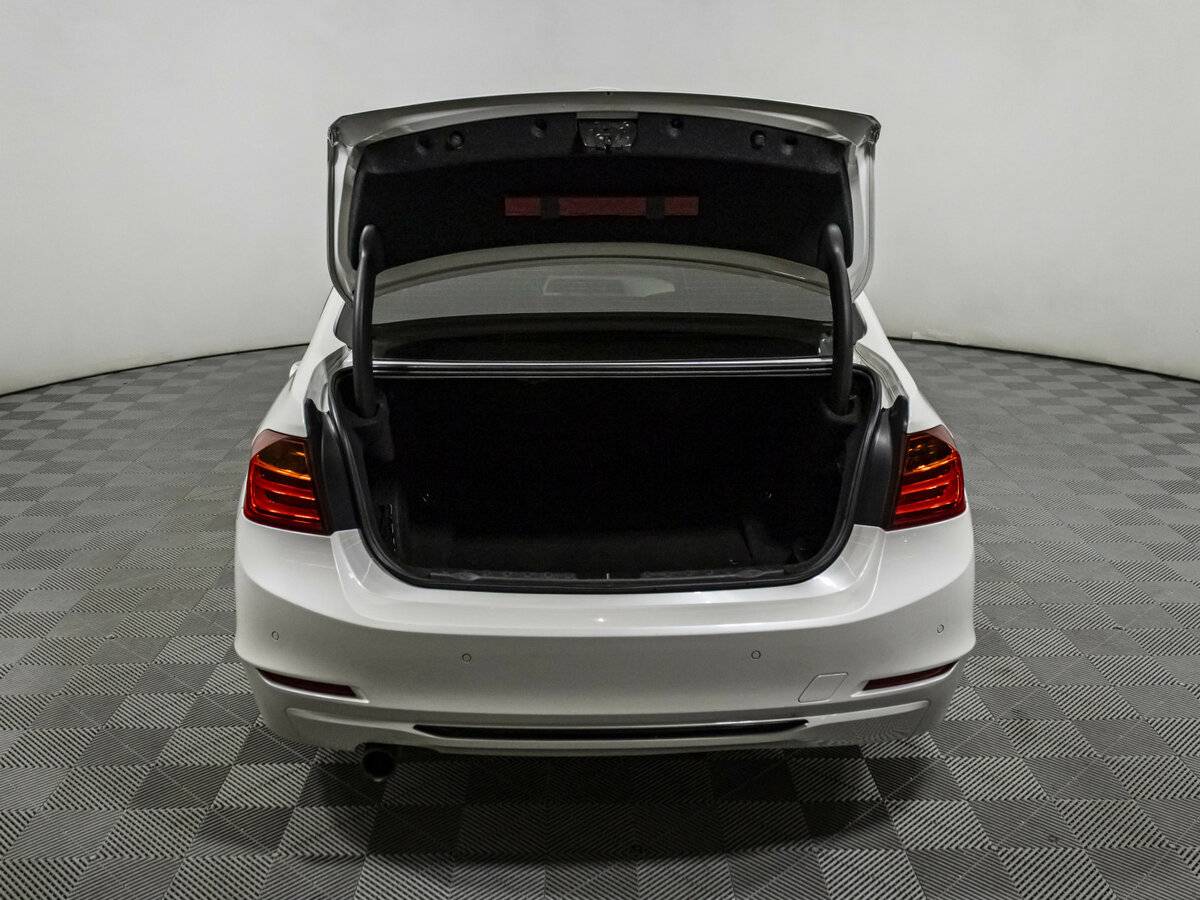 BMW 3 серии б/у, 2014, Автоматическая. Фото: #12