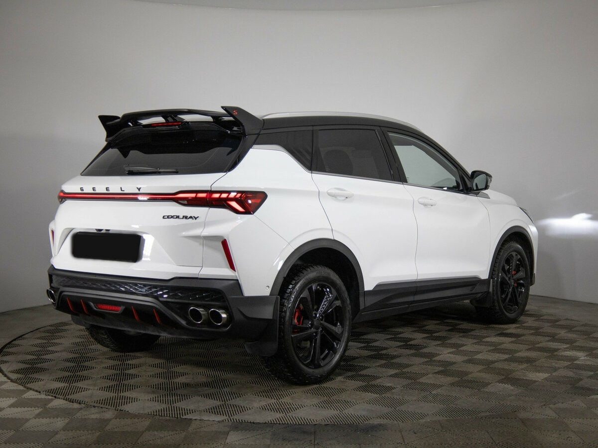 Geely Coolray б/у, 2023, Роботизированная. Фото: #3
