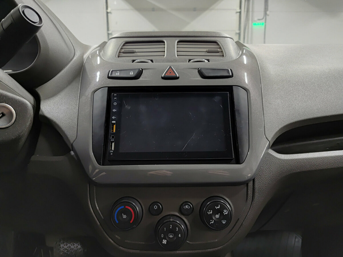 Chevrolet Cobalt б/у, 2013, Автоматическая. Фото: #12