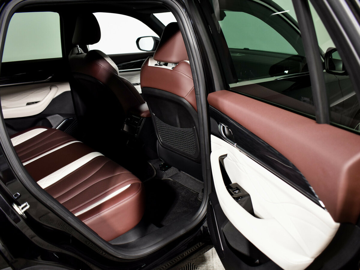 Geely Monjaro б/у, 2023, Автоматическая. Фото: #9