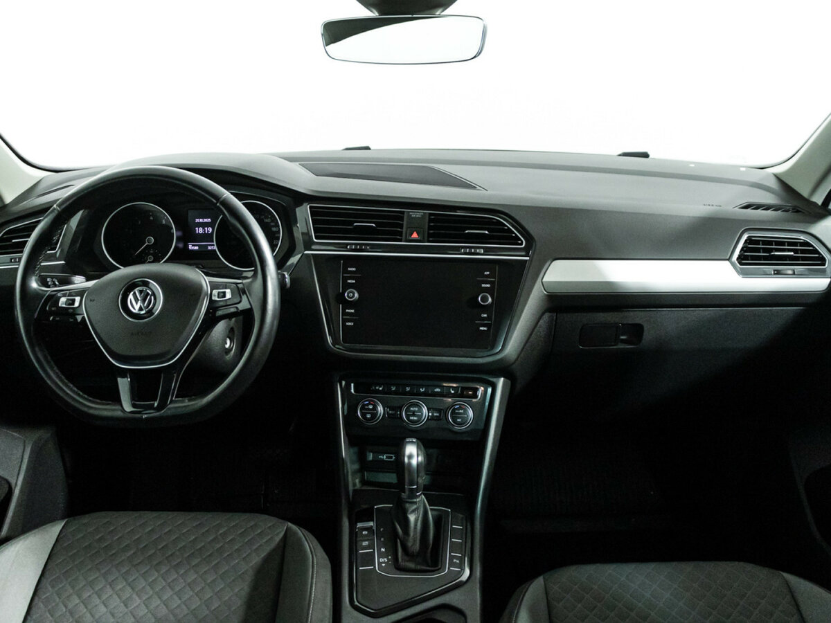 Volkswagen Tiguan б/у, 2019, Роботизированная. Фото: #11