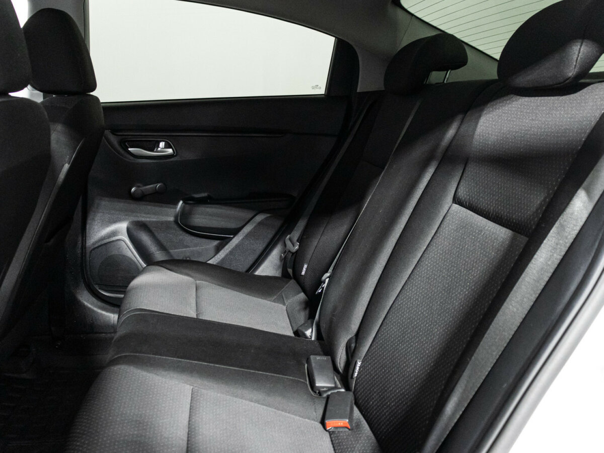 Kia Rio б/у, 2021, Автоматическая. Фото: #9