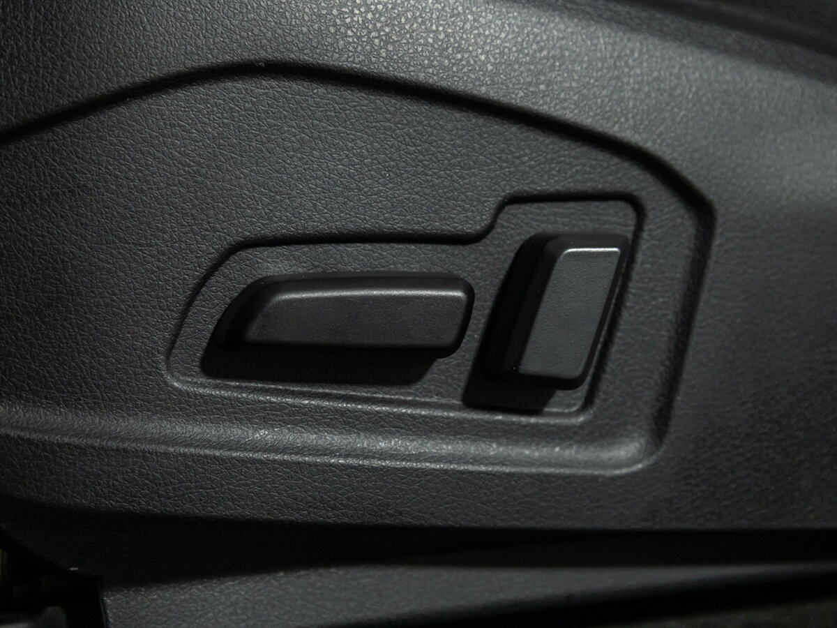 FAW Bestune T77 б/у, 2023, Роботизированная. Фото: #15