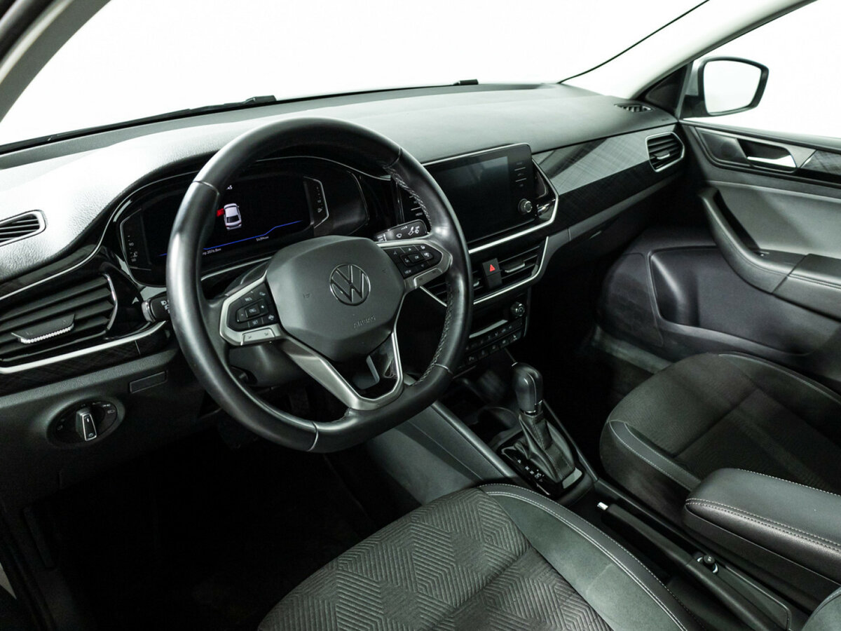 Volkswagen Polo б/у, 2022, Роботизированная. Фото: #8