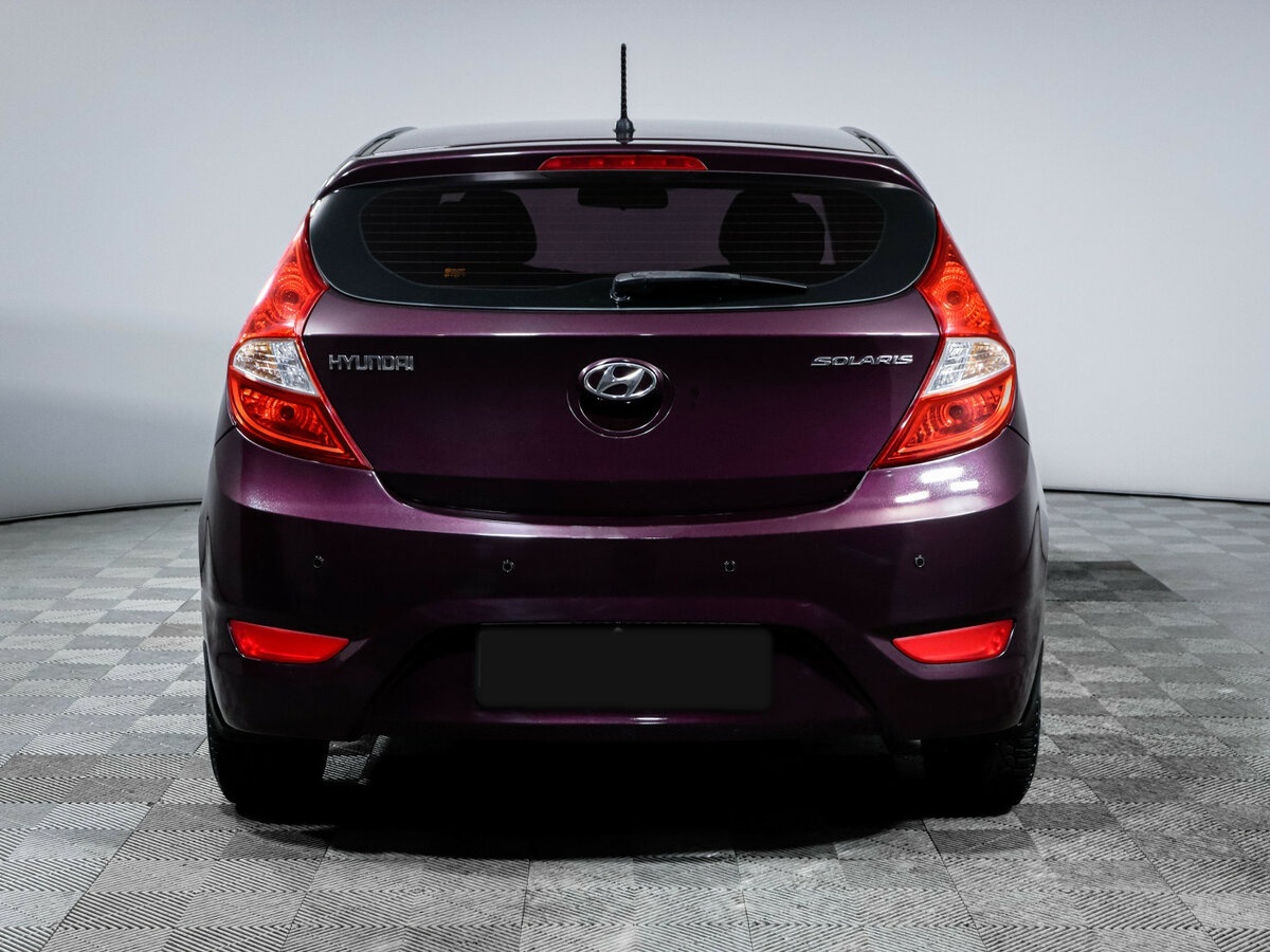 Hyundai Solaris б/у, 2013, Механическая. Фото: #4