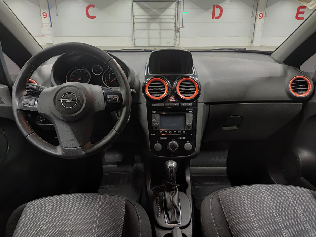 Opel Corsa б/у, 2012, Автоматическая. Фото: #12