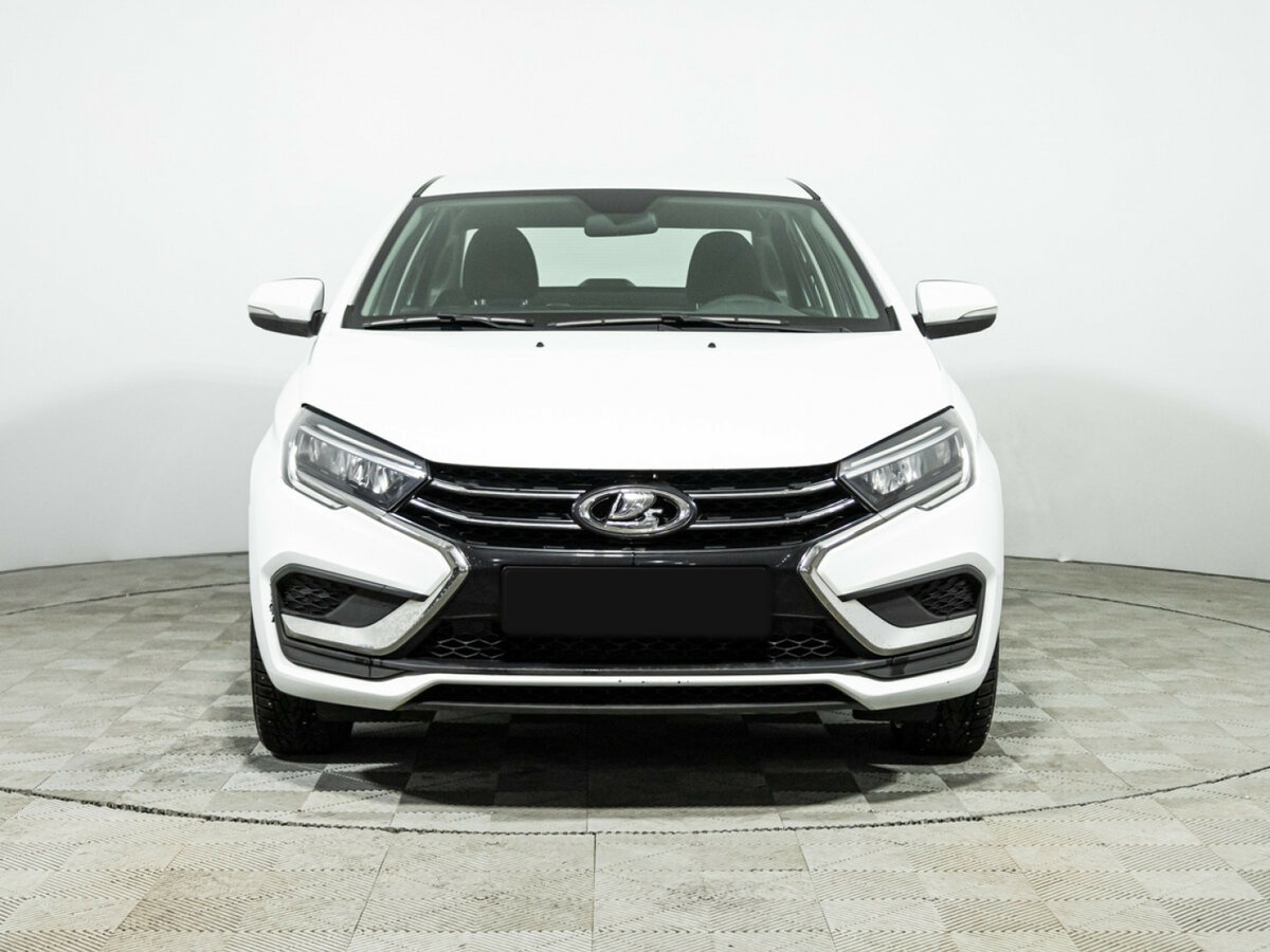 Lada (ВАЗ) Vesta б/у, 2023, Механическая. Фото: #1