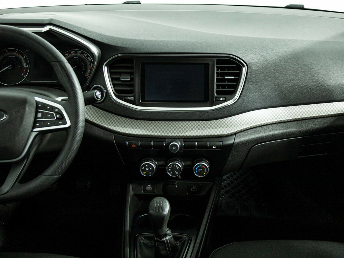 Lada (ВАЗ) Vesta б/у, 2023, Механическая. Фото: #13