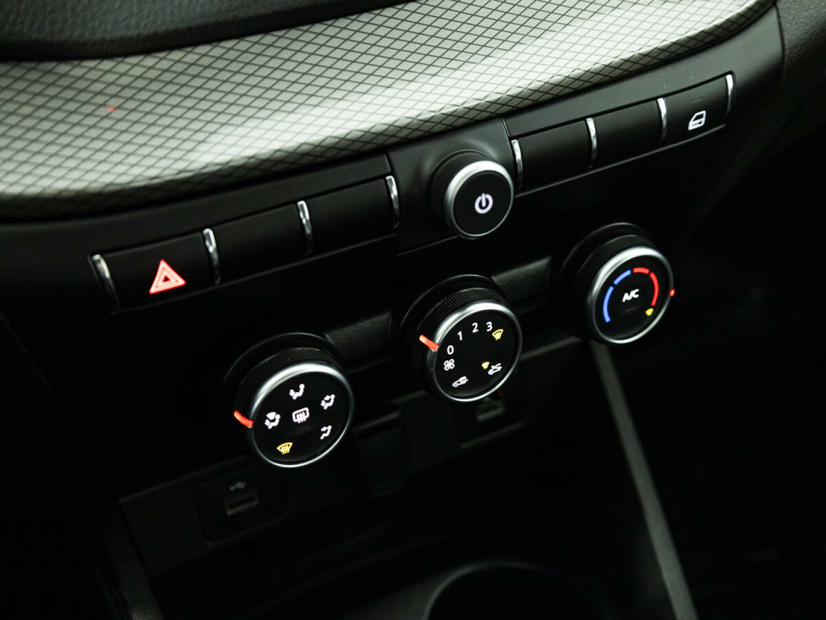 Lada (ВАЗ) Vesta б/у, 2023, Механическая. Фото: #14