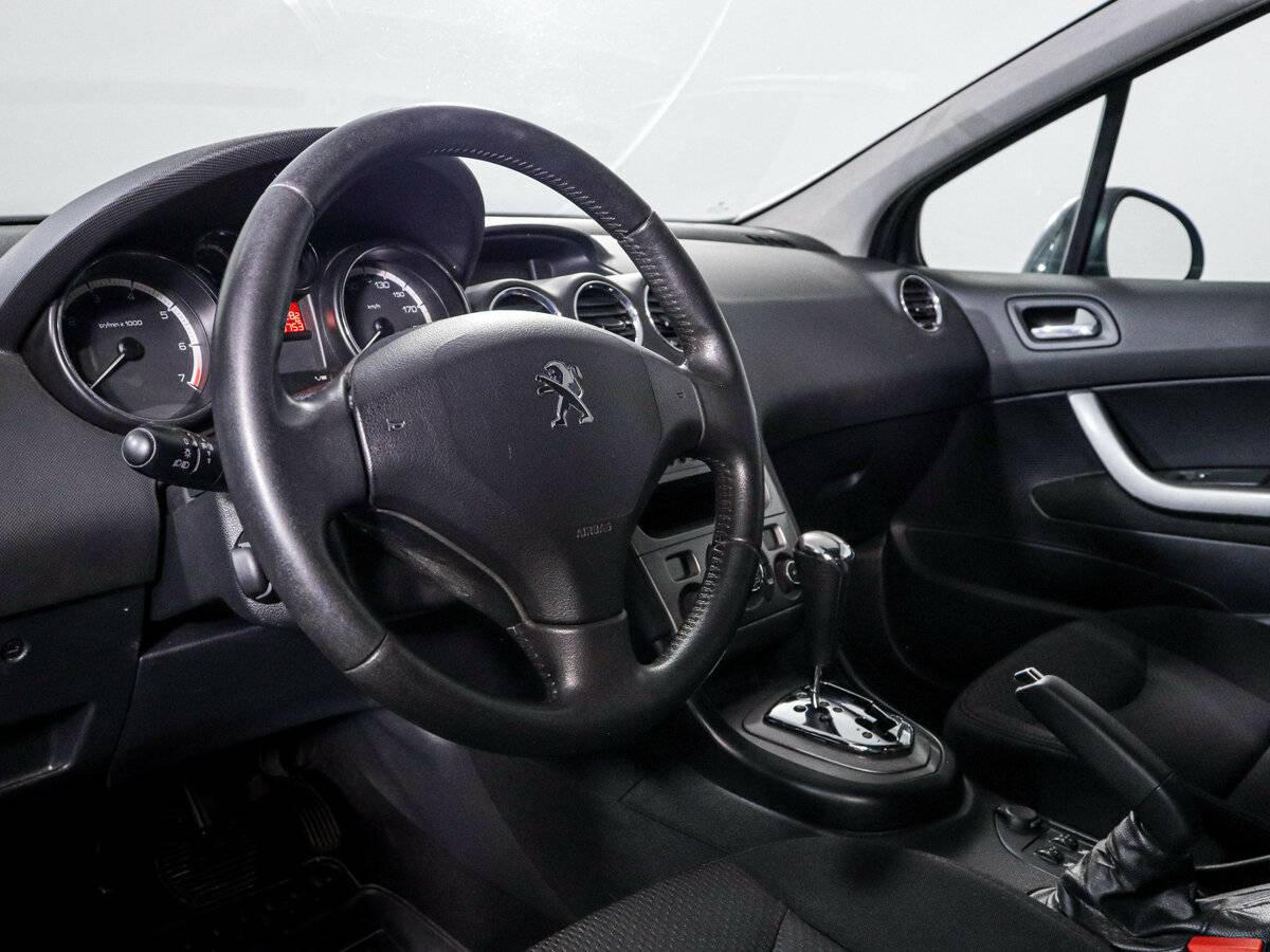 Peugeot 408 б/у, 2012, Автоматическая. Фото: #12