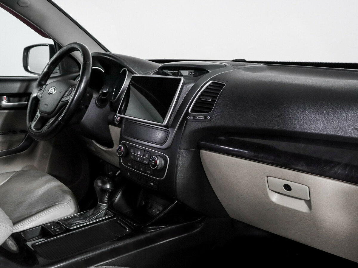 Kia Sorento б/у, 2013, Автоматическая. Фото: #8