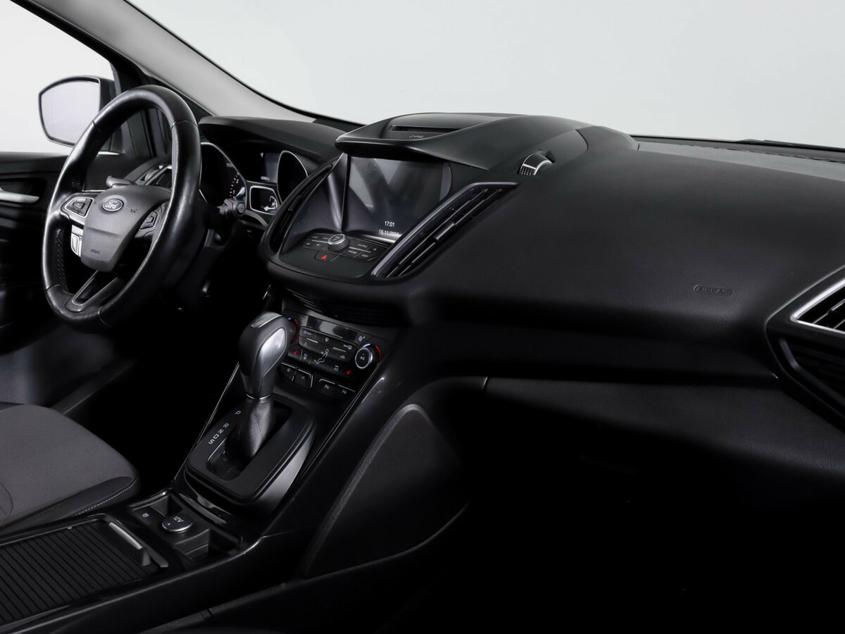 Ford Kuga б/у, 2017, Автоматическая. Фото: #8