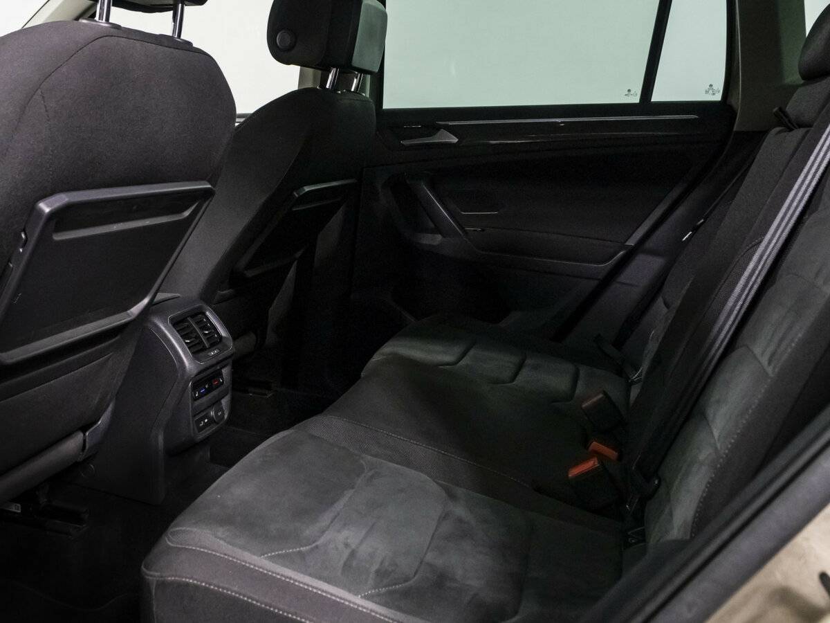 Volkswagen Tiguan б/у, 2018, Роботизированная. Фото: #7