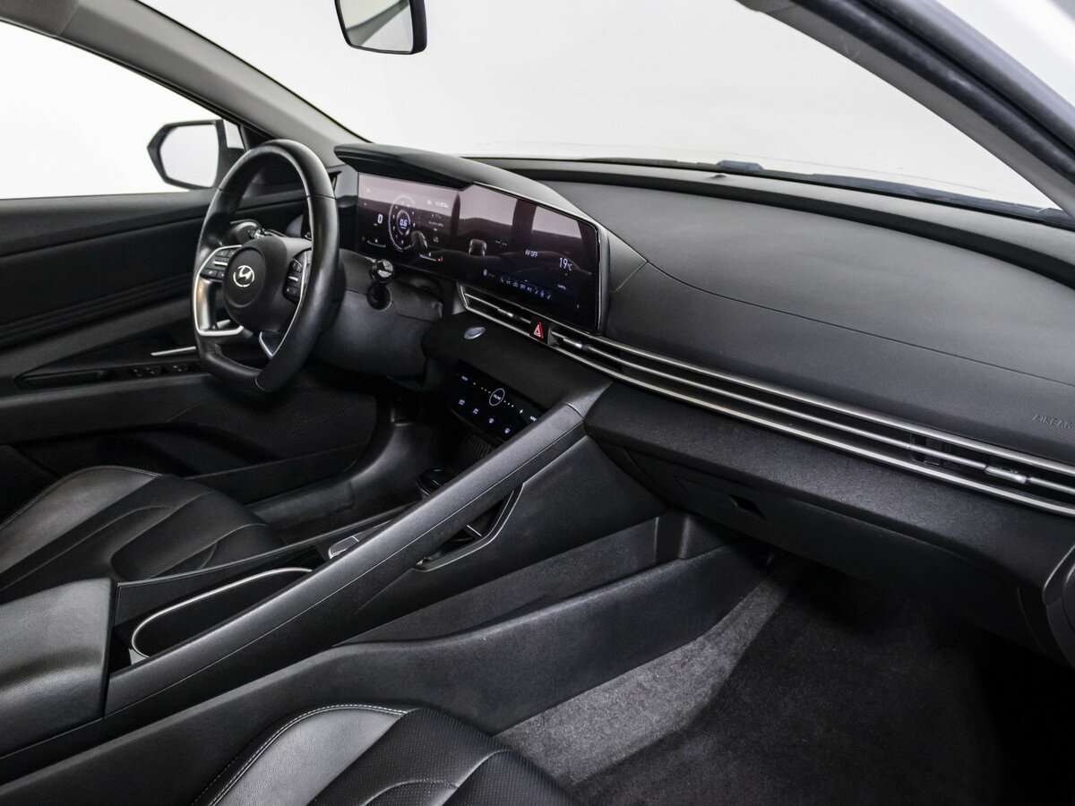 Hyundai Elantra б/у, 2021, Вариатор. Фото: #6