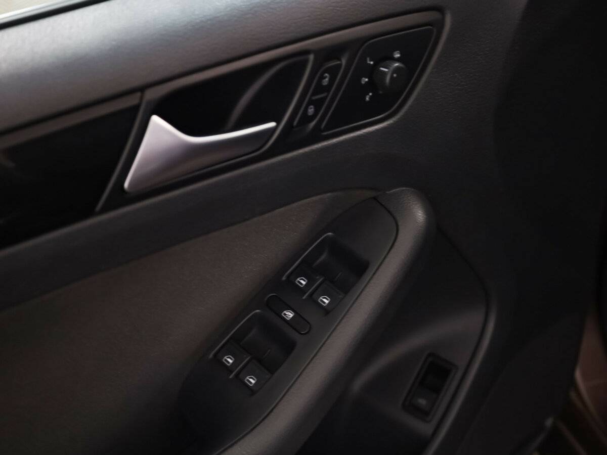 Volkswagen Jetta б/у, 2014, Роботизированная. Фото: #9