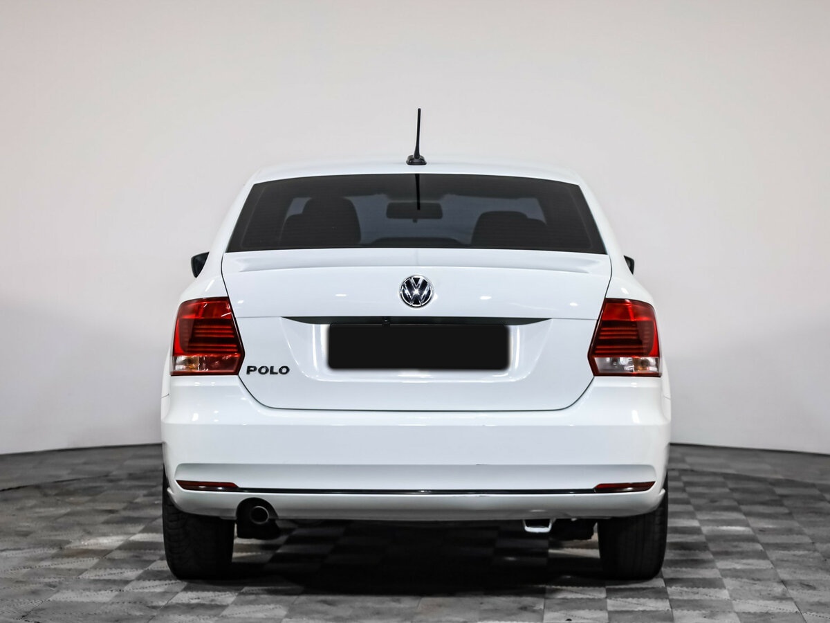 Volkswagen Polo б/у, 2018, Механическая. Фото: #4