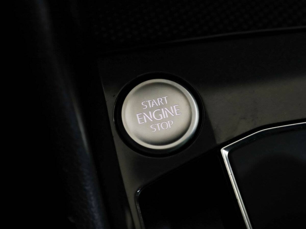 Volkswagen Tiguan б/у, 2020, Роботизированная. Фото: #17