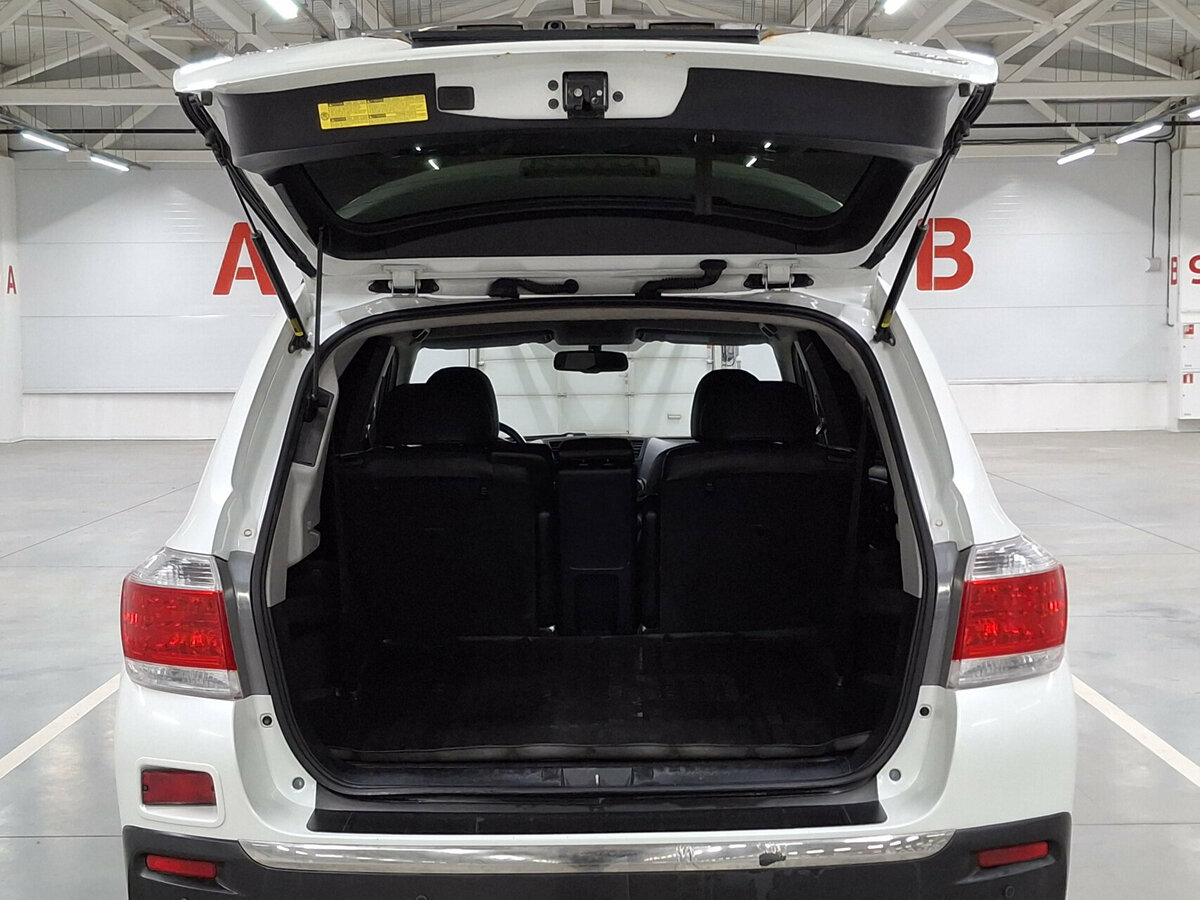 Тойота Хайлэндер б/у, 2012, Автоматическая. Фото: #9